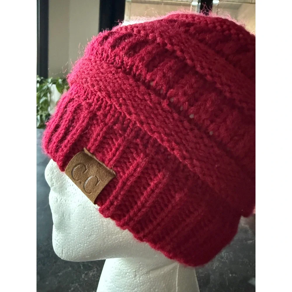 Red CC Slouchy Beanie Hat Pony Tail Cut‎ Out Knit Cuffed Logo Patch Winter Warm